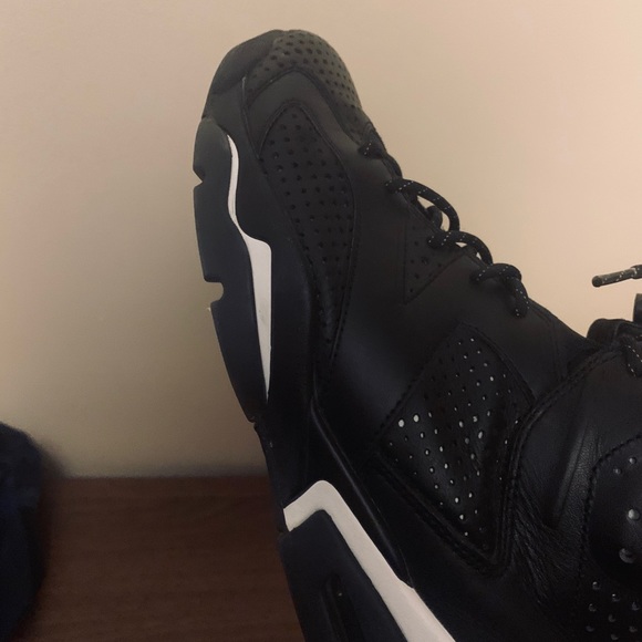 Black cat air Jordan 6s - Picture 6 of 6